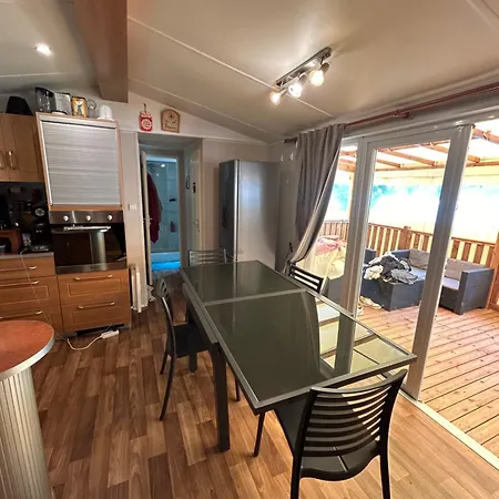 Campingplatz Mobil-home 6 Personnes 2ch 44m2 Arreau